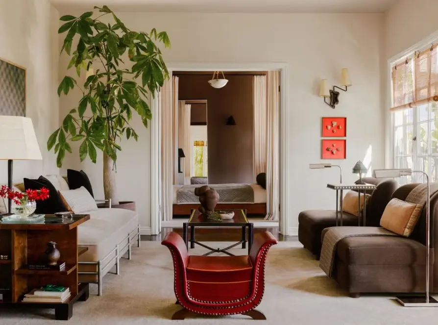 The Top 5 Living Room Trends of 2025, According to Designers