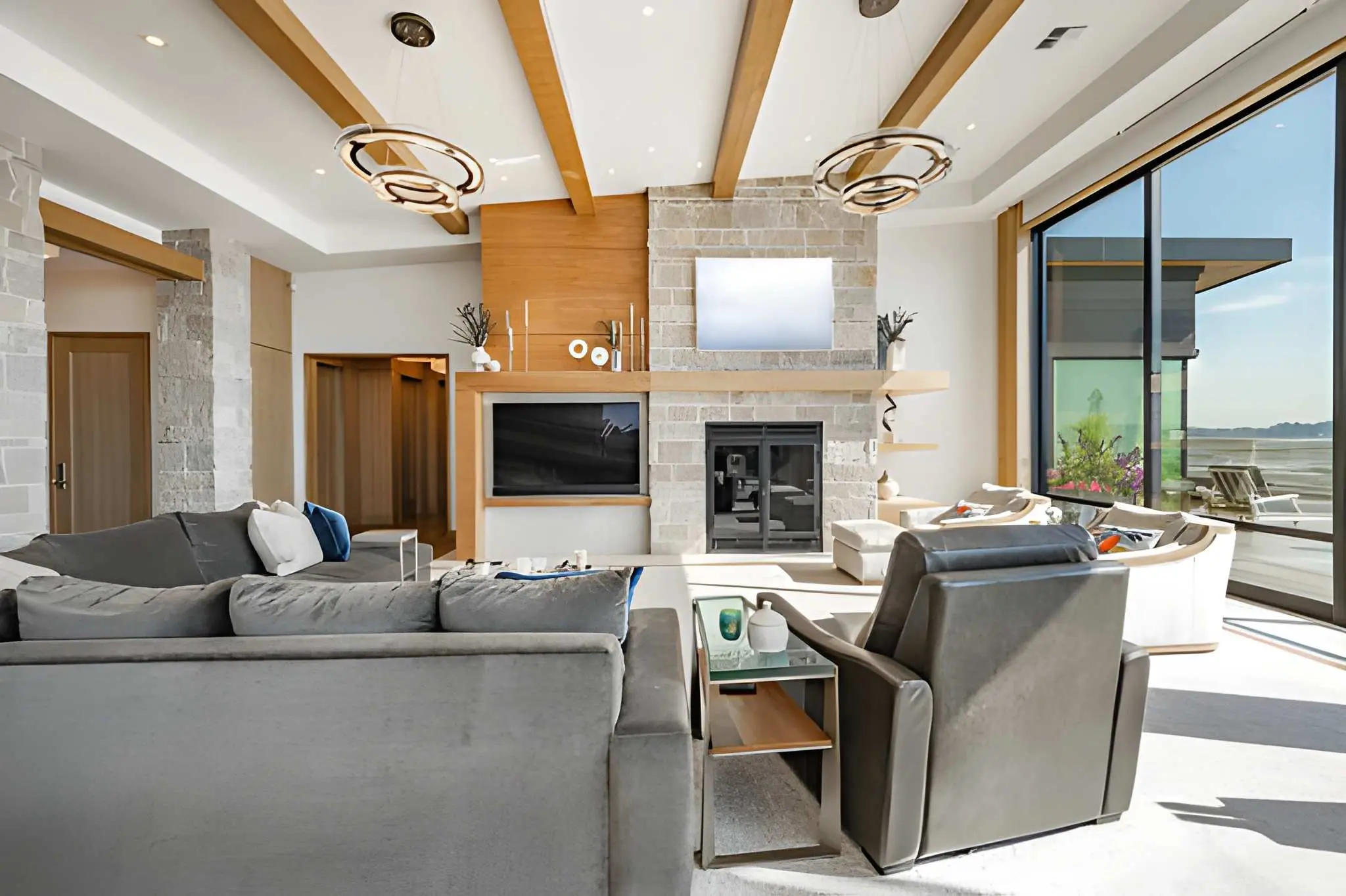 Watch 4 Inspiring Home Remodels Featured on Houzz TV in 2026